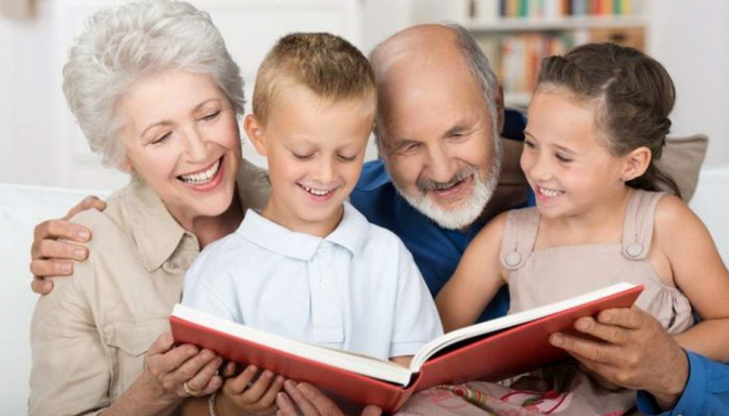 La importancia de la relación entre abuelos y nietos: un vínculo que dura toda la vida